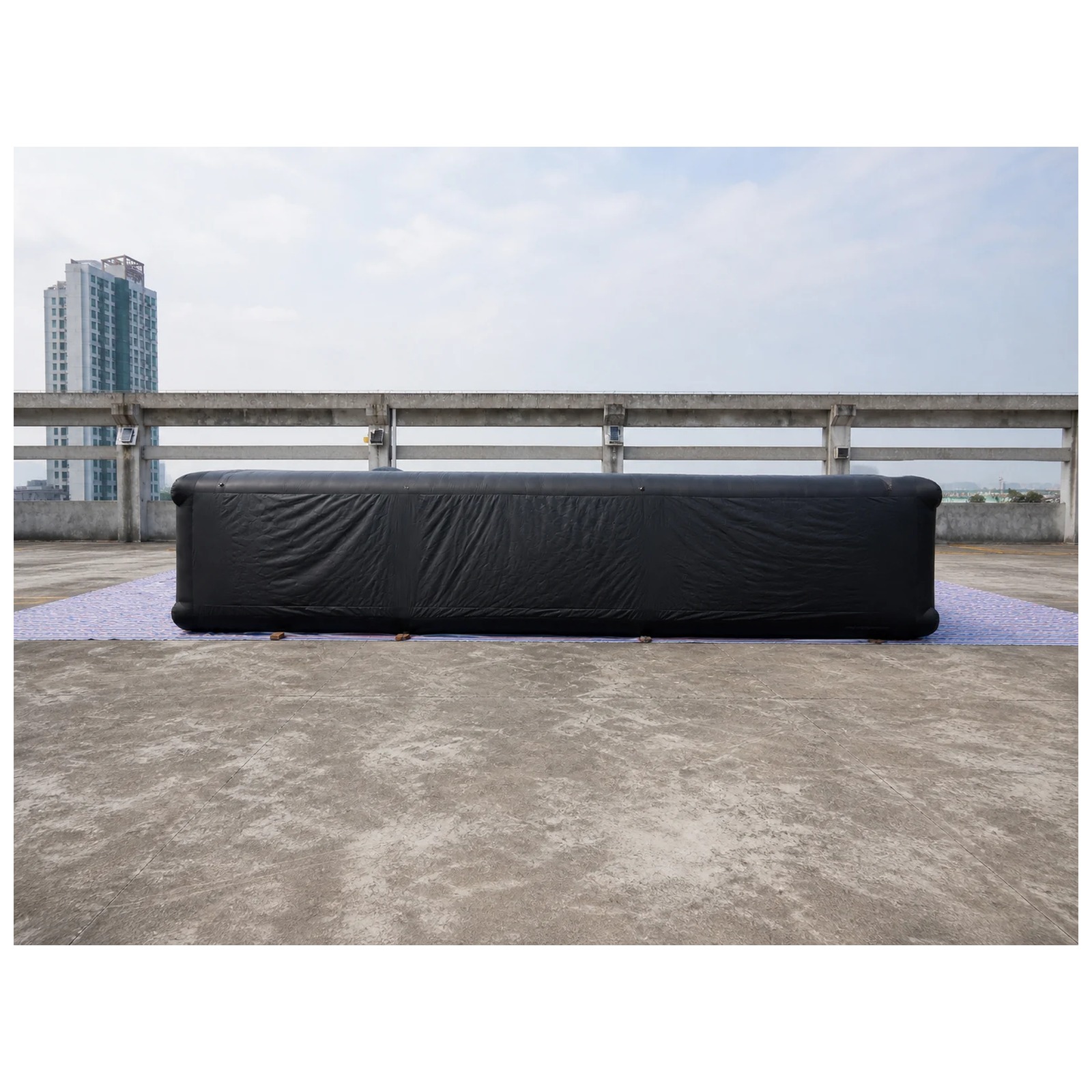 Large Plain Black Inflatable M - Kids Outdoor Fun 评论和价格